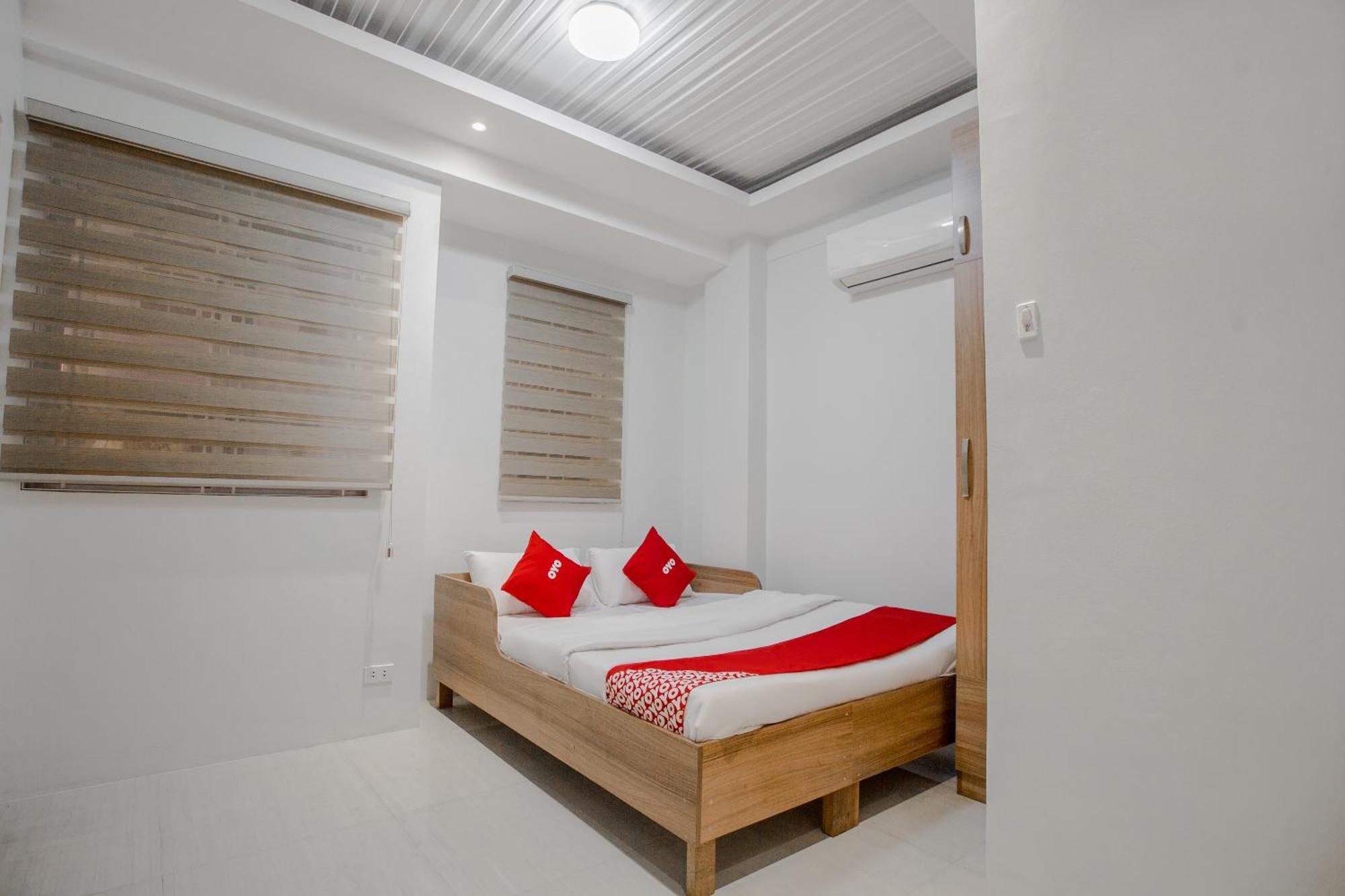Oyo 605 The Quarters Hotel Manila Luaran gambar